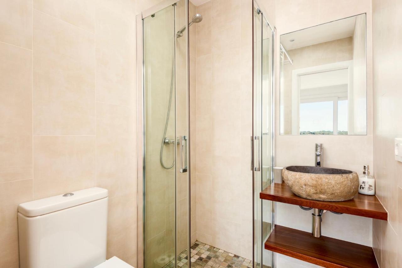 Seafront Villa Bellavista With Heated Pool By Dadovillas Cala En Porter  Exteriör bild